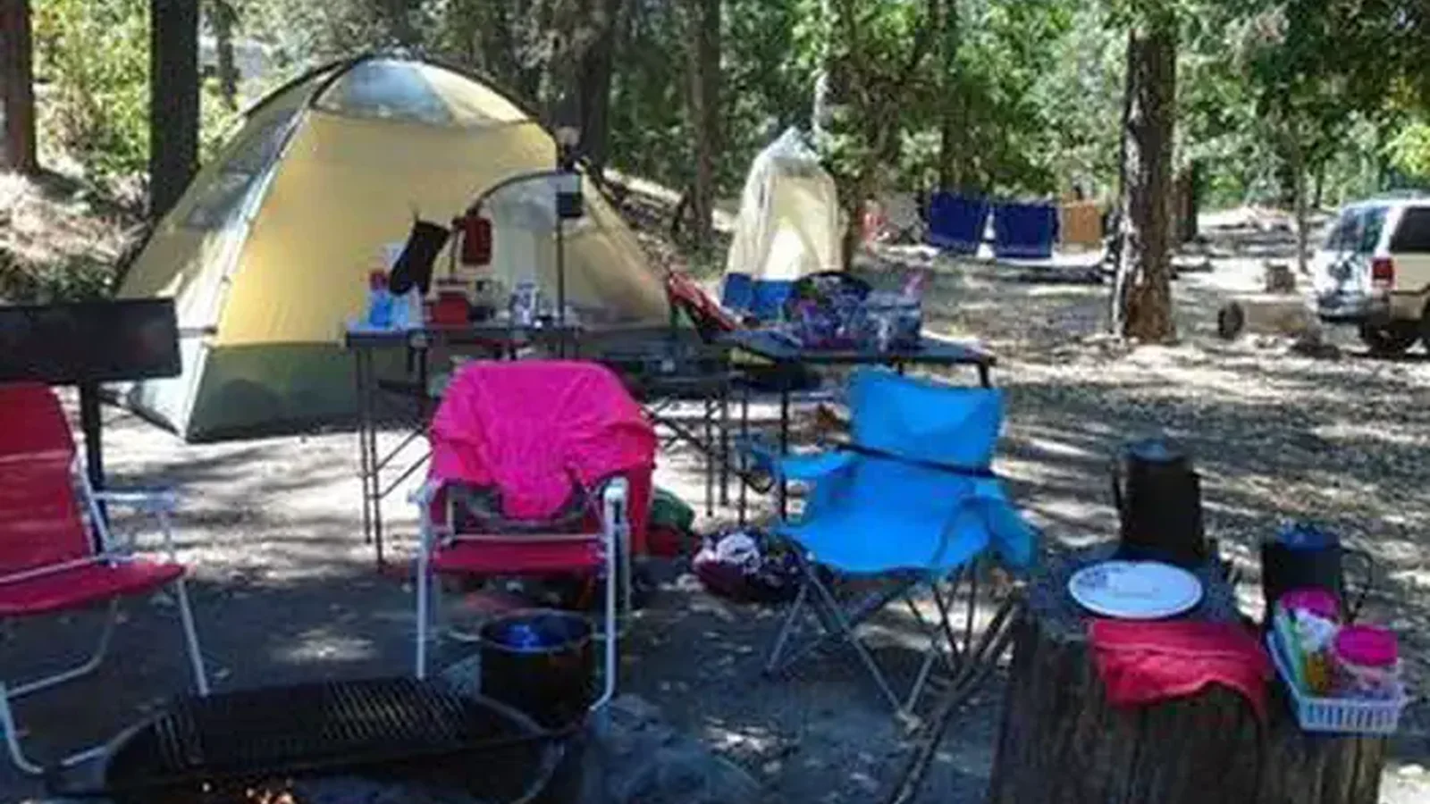 JACKSON CAMPGROUND ON THE APPLEGATE RIVER