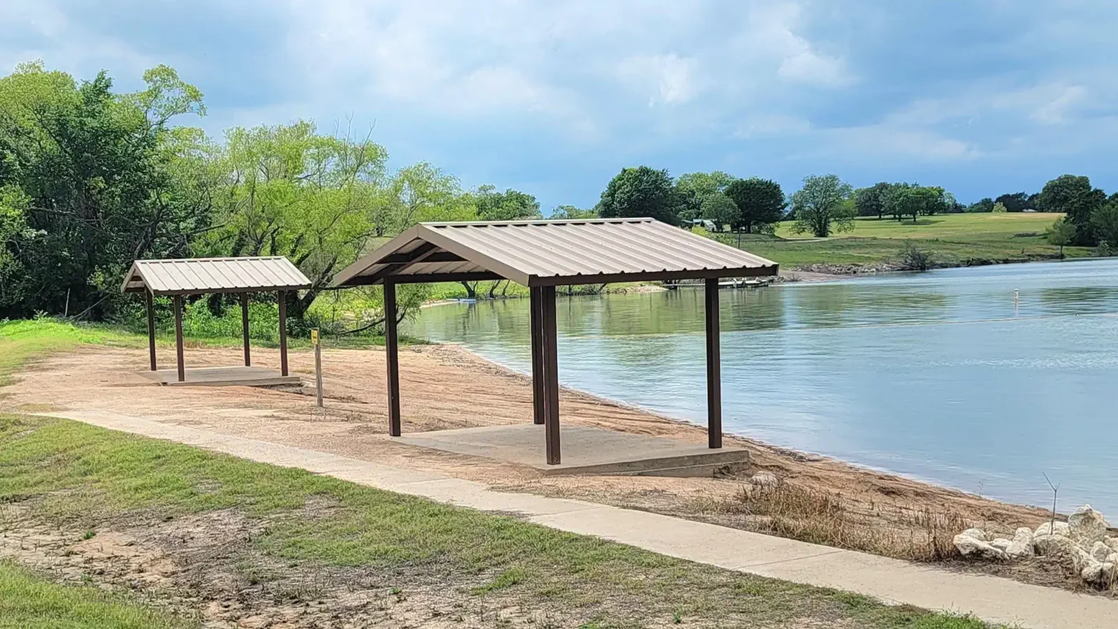 Navarro Mills Lake