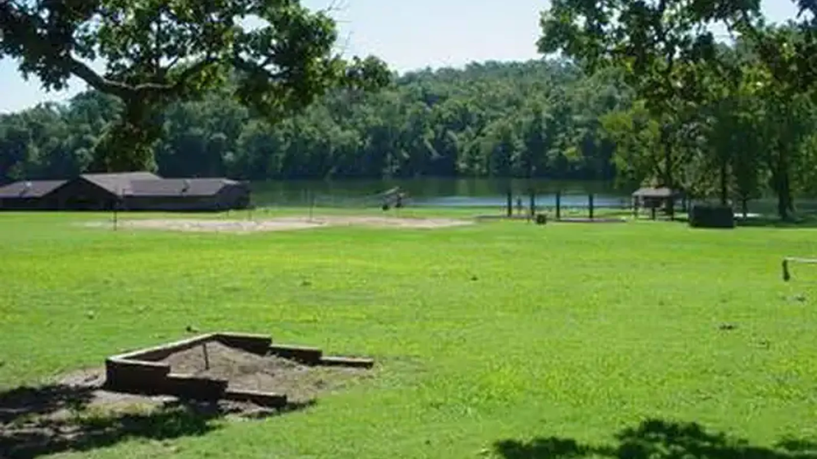 LAKE WEDINGTON Recreation Area