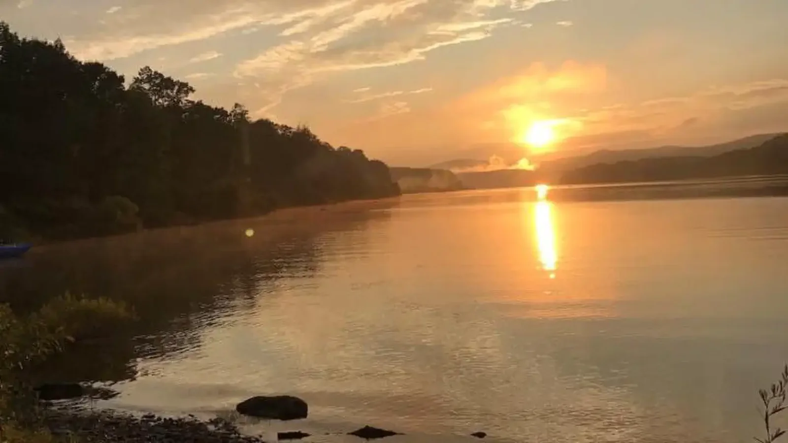 This rustic campground is located on the east bank of the Allegheny Reservoir.