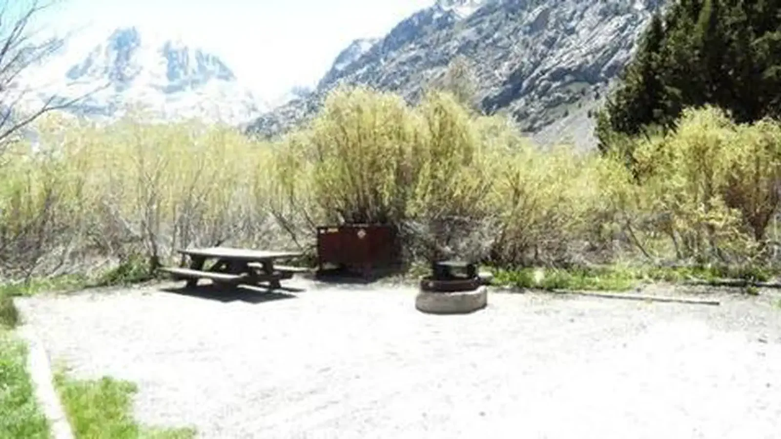 SILVER LAKE CAMPGROUND JUNE LAKE (CA