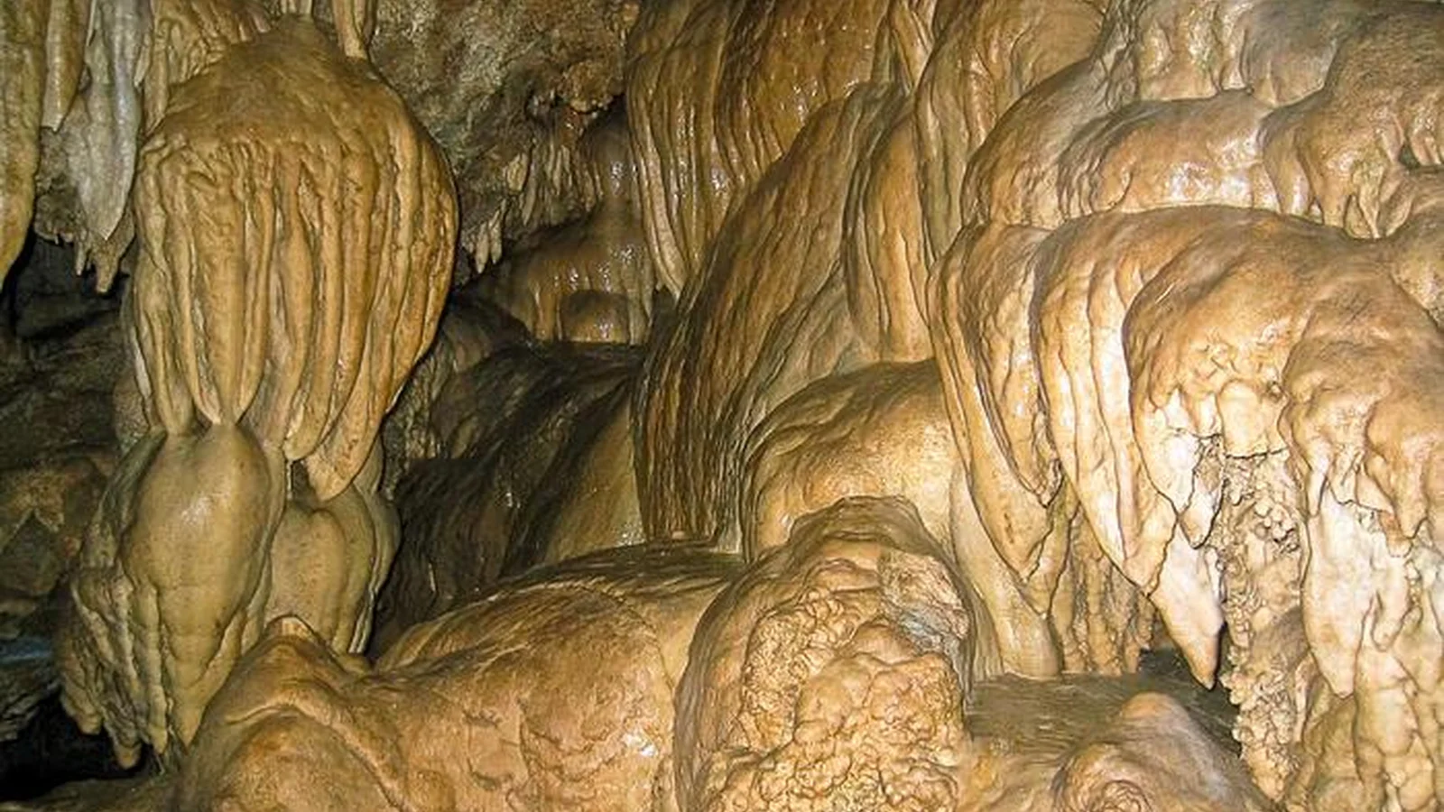 Banana Grove formations