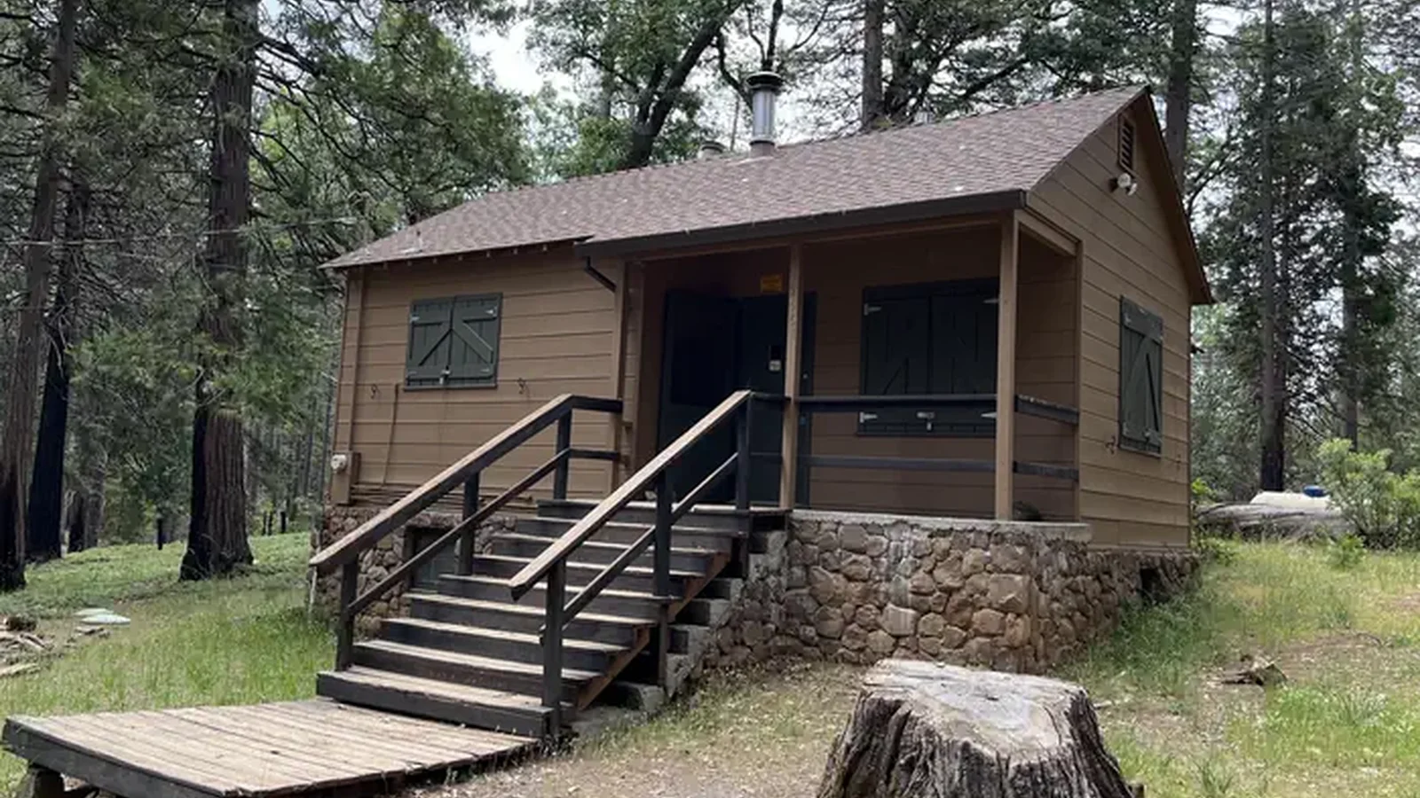Historic Sly Guard Cabin