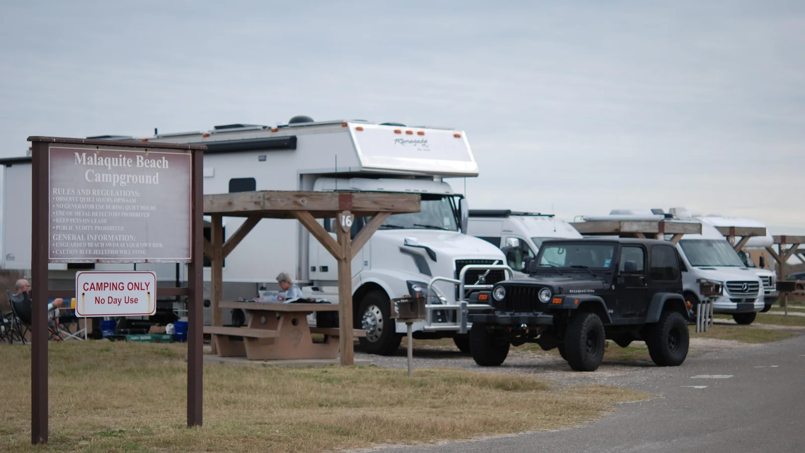 Malaquite Campground Gravel sites