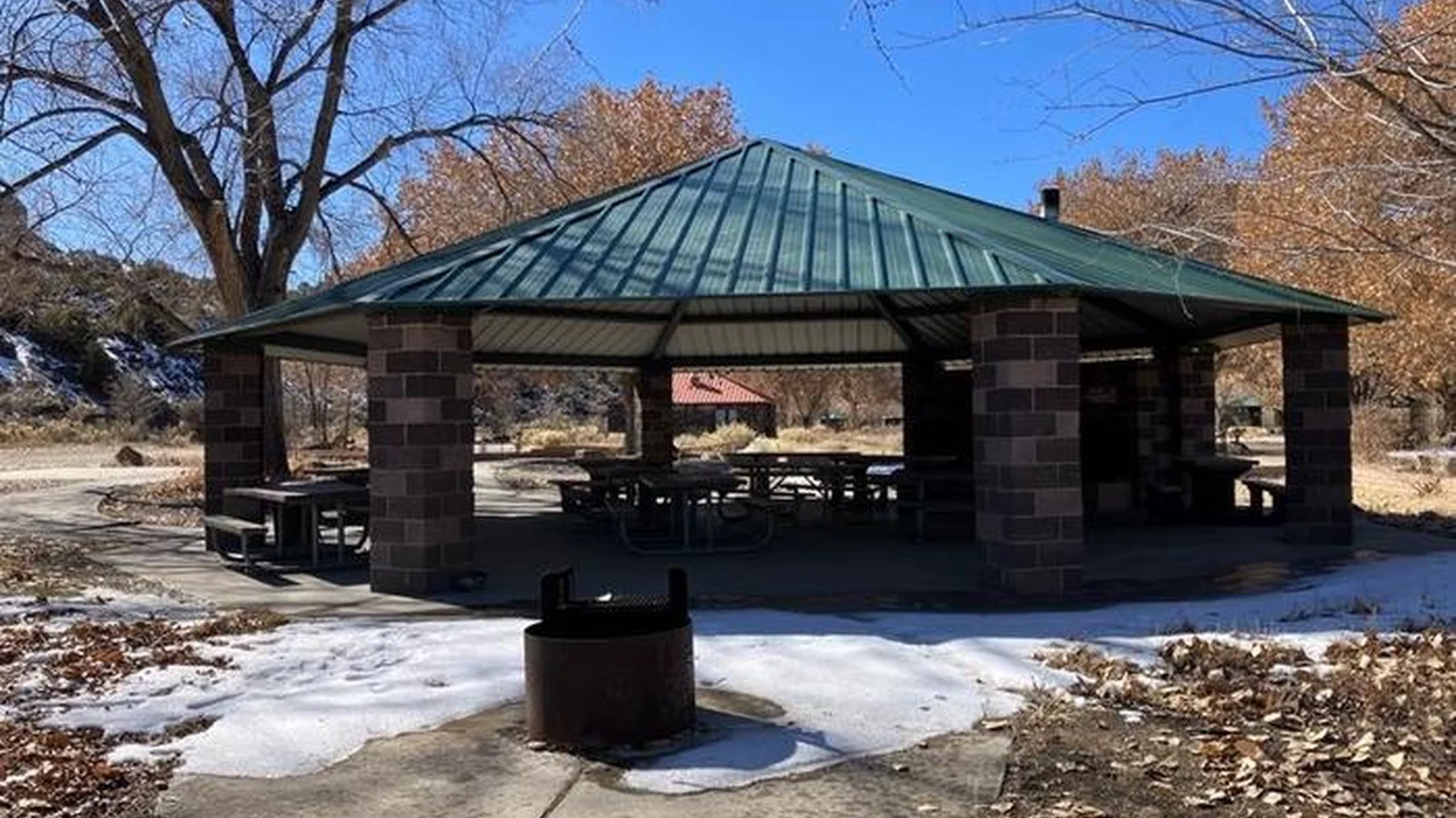 Outside view of Rio Bravo Group Shelter