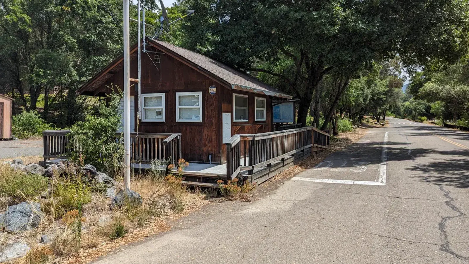 Kyen Campground Entrance