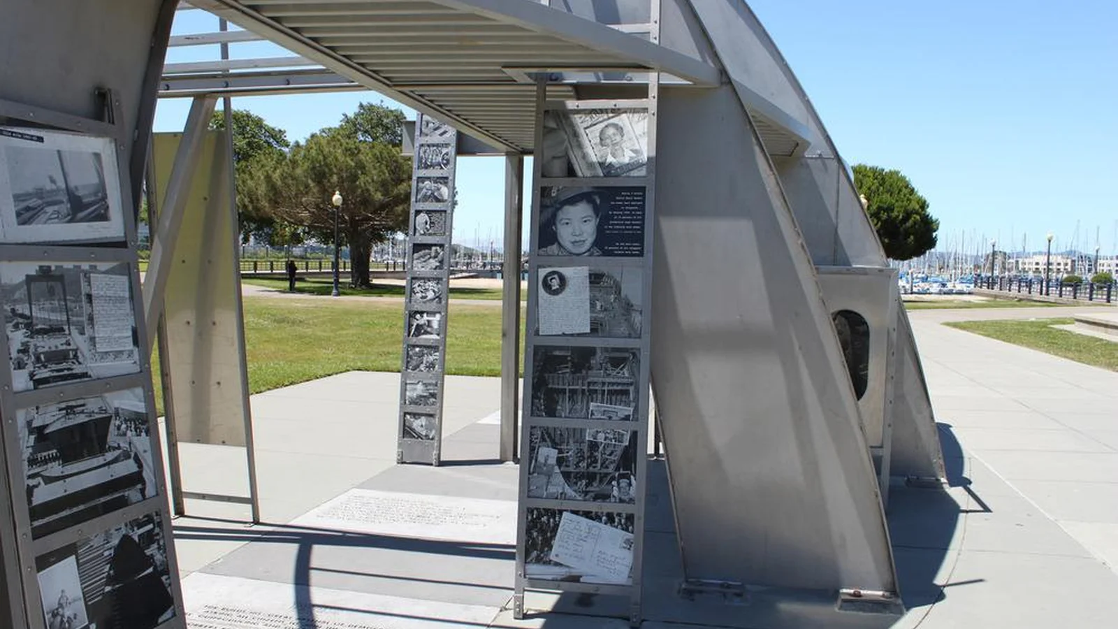 Rosie the Riveter Memorial