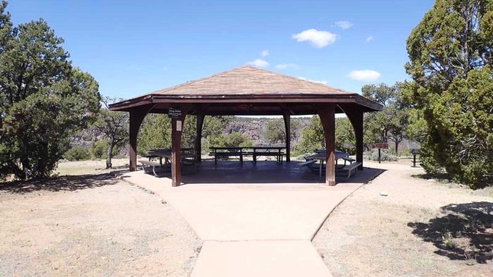 La Junta Group Shelter Preview
