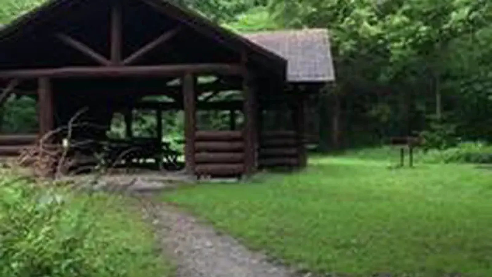 TWIN LAKES (PA)2