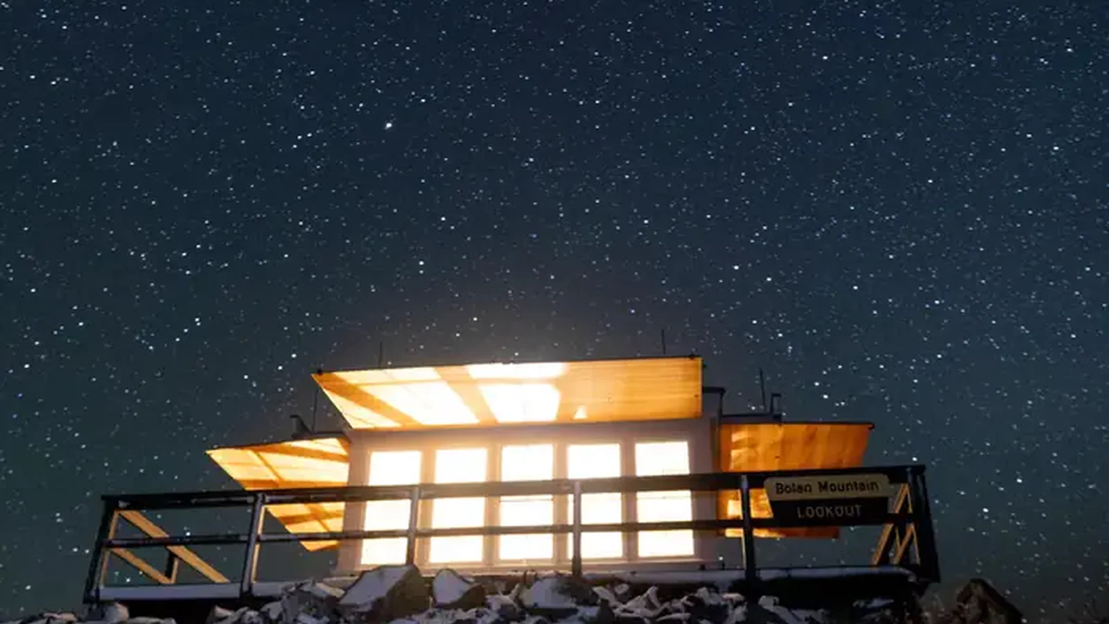 Bolan Lookout in the stars