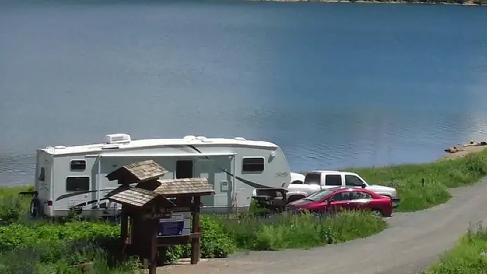View of Navajo Lake from Spruces Campground