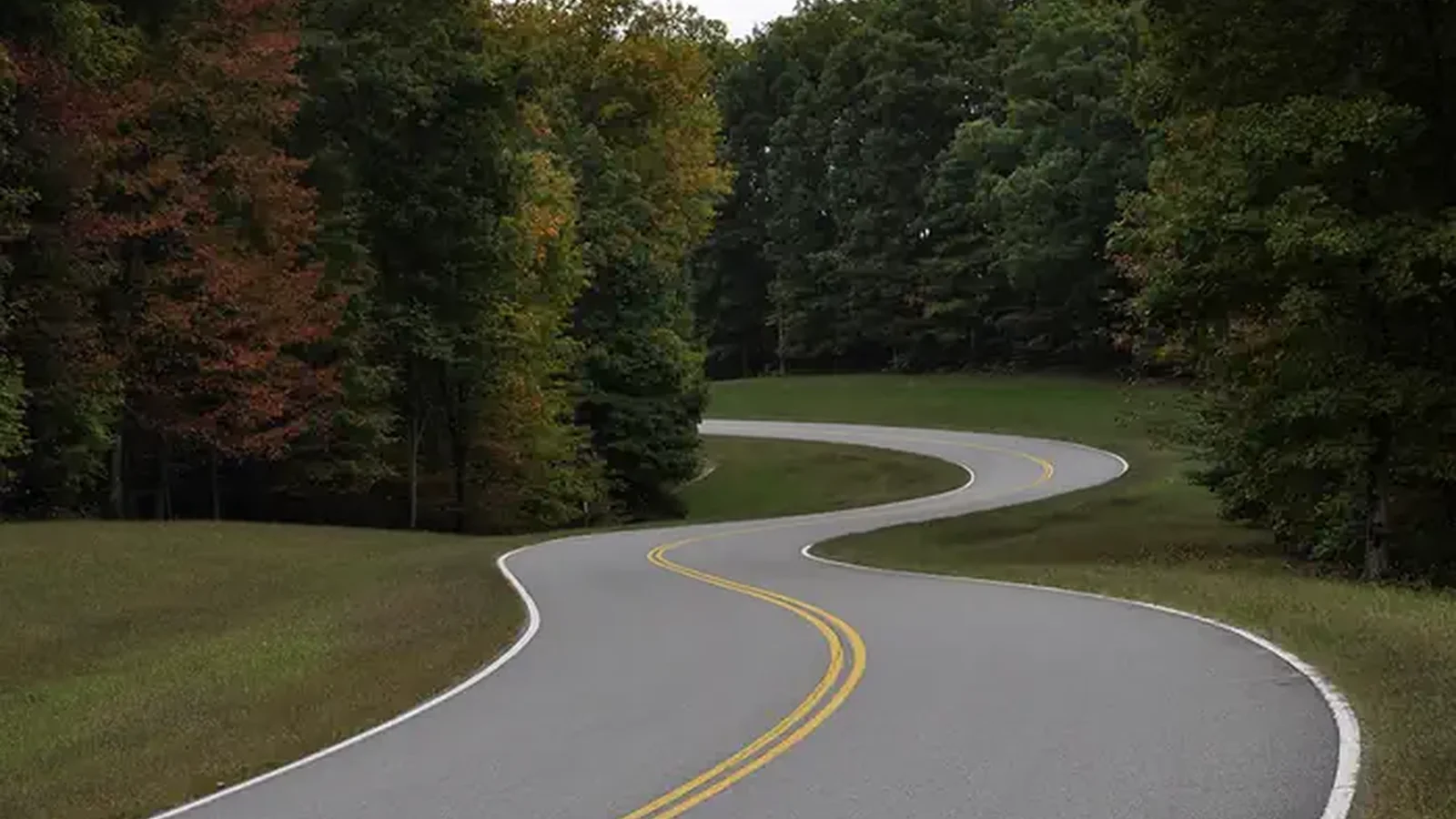 Natchez Trace Parkway in Early Fall