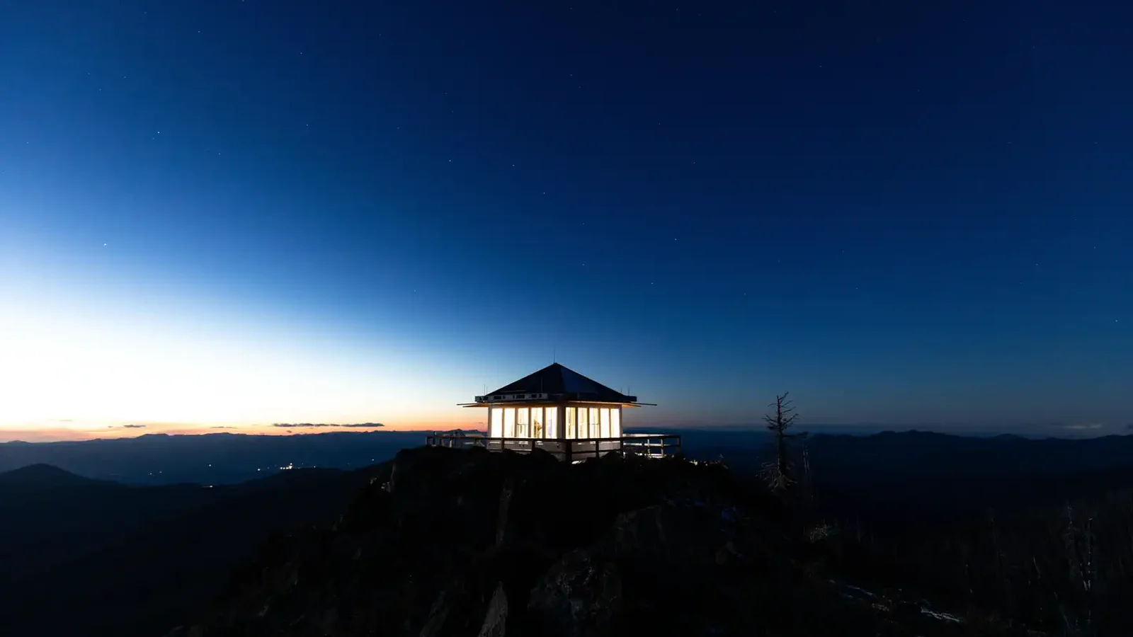 BOLAN MOUNTAIN LOOKOUT sunset