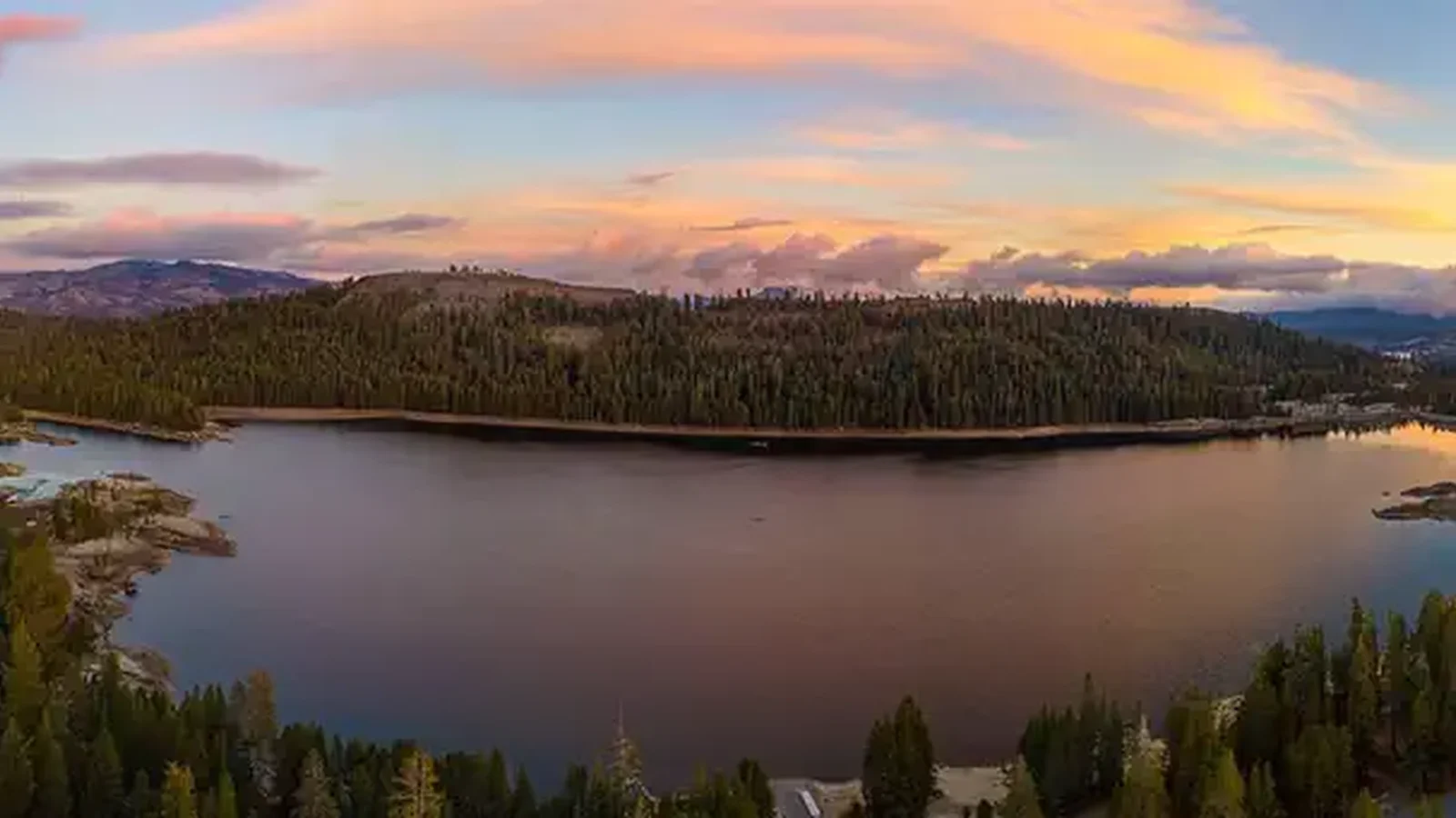 Aerial photo of Lake Alpine