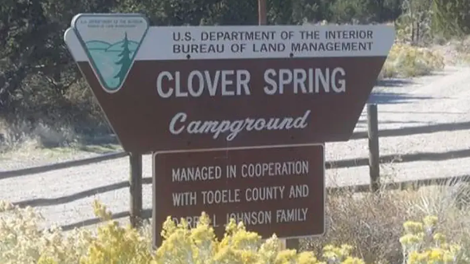 Entrance Sign