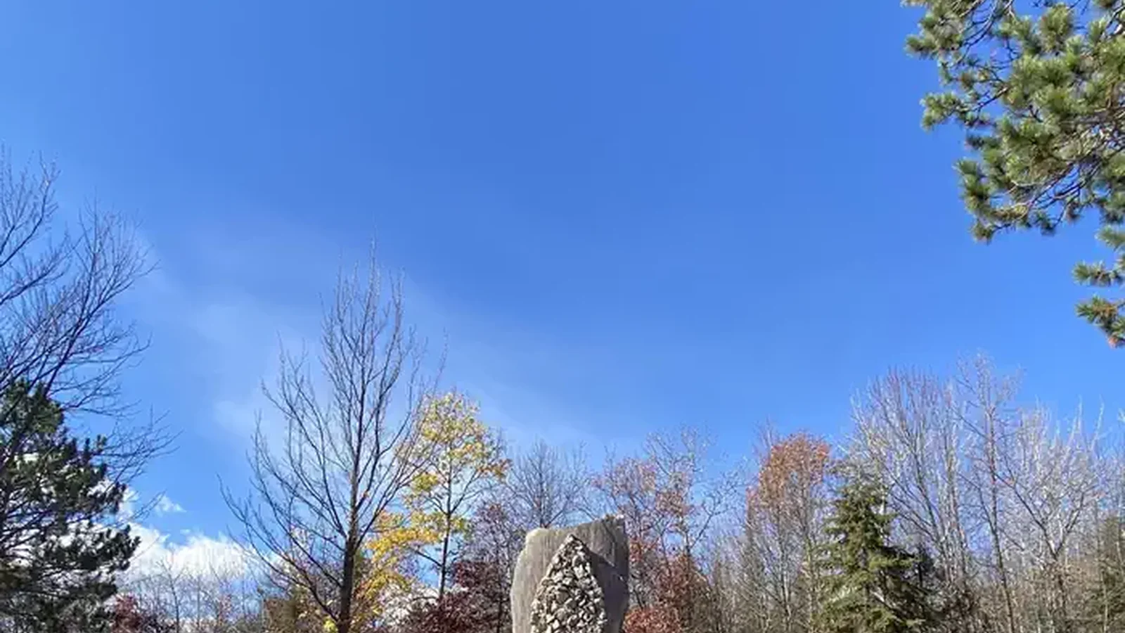 Arrowhead sculpture at Ellsworth Rock Gardens.