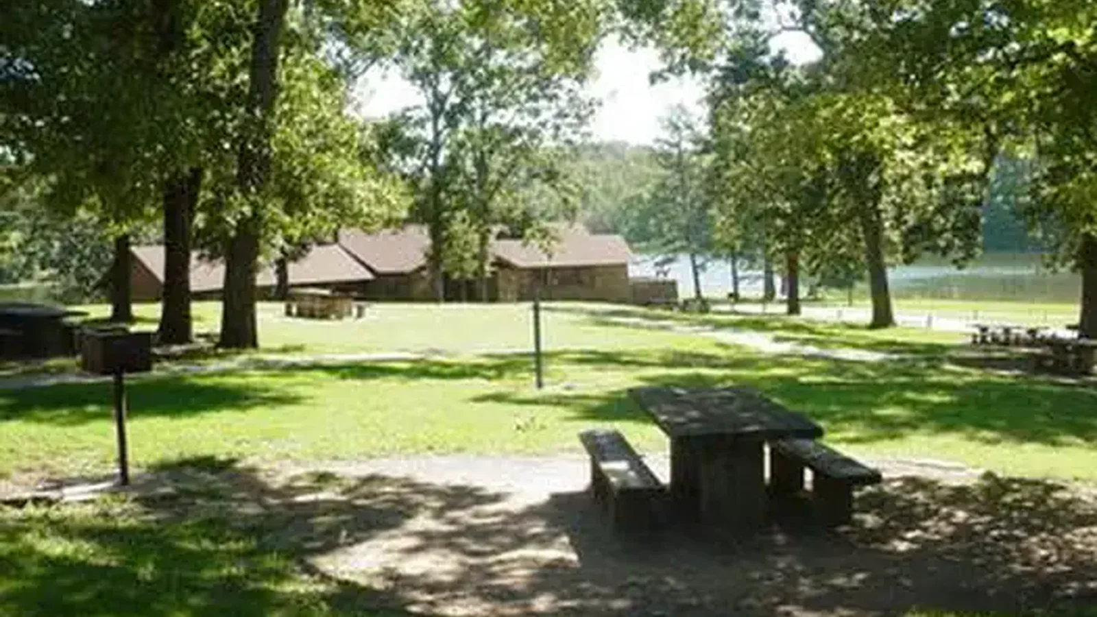 LAKE WEDINGTON Picnic Area