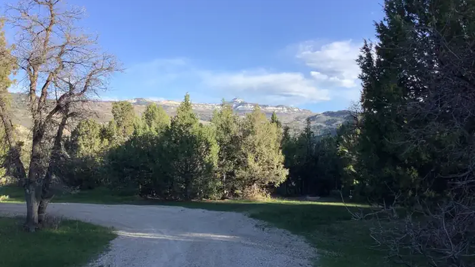 A photo of facility TWIN LAKE CAMPGROUND with No Amenities Shown