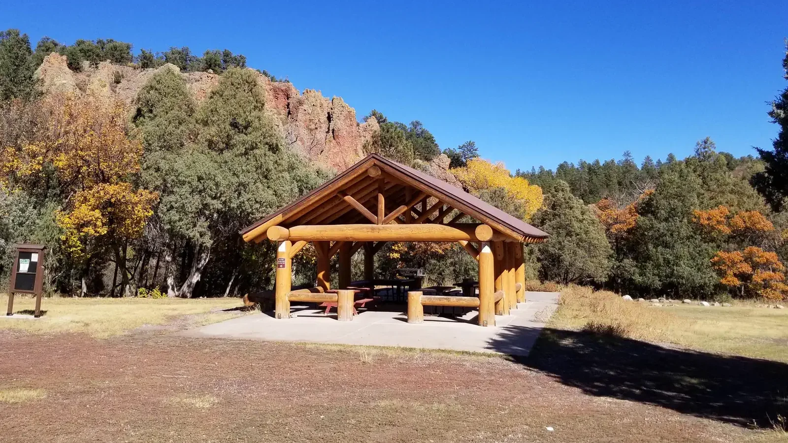 Group shelter in the fall