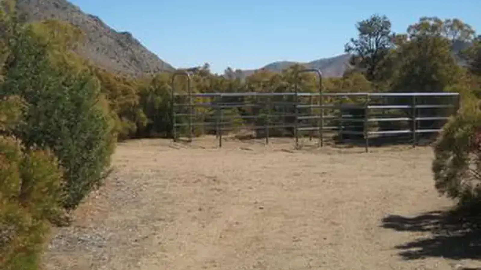 Ribbonwood Equestrian Campground Horse Stalls